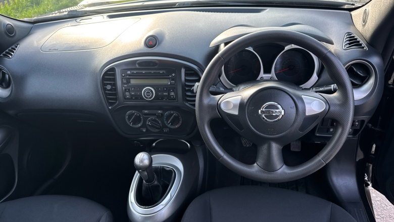 Nissan Juke 1.6 [94] Visia 5dr Petrol Hatchback